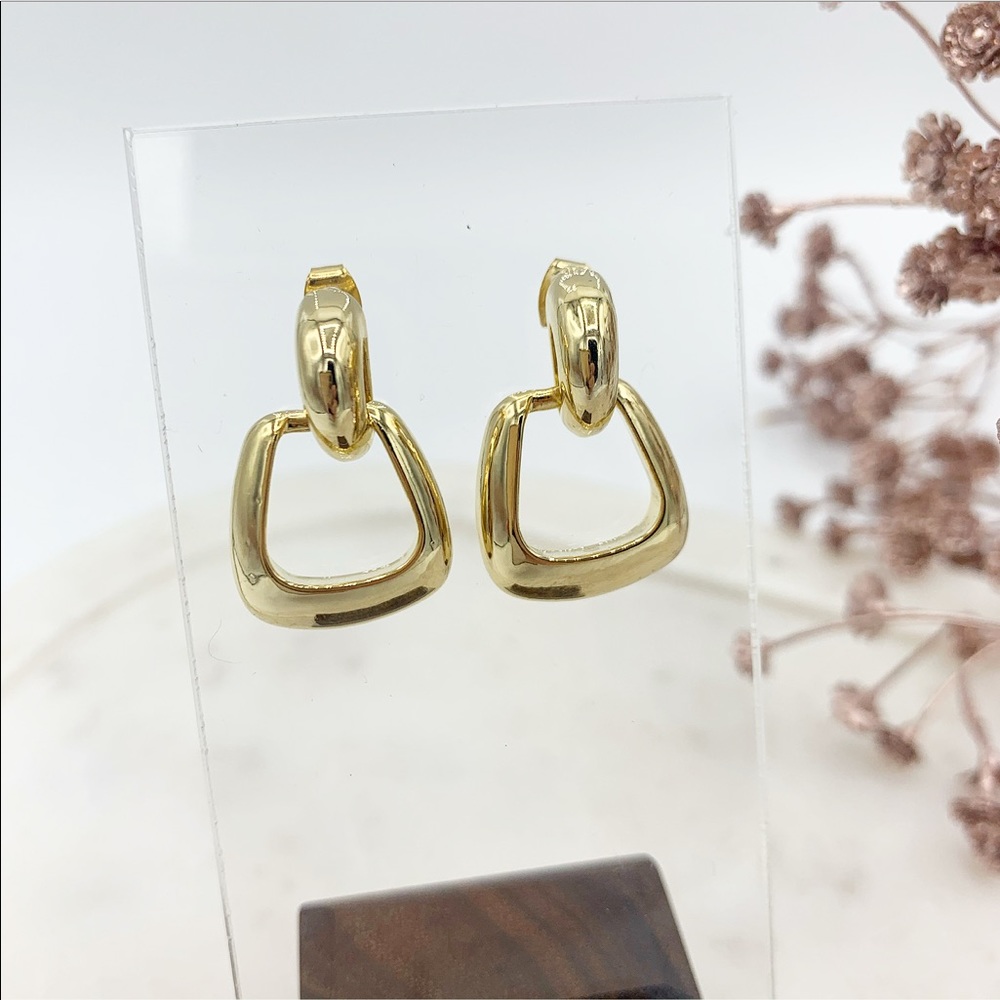 Latch Drop Earrings Gold